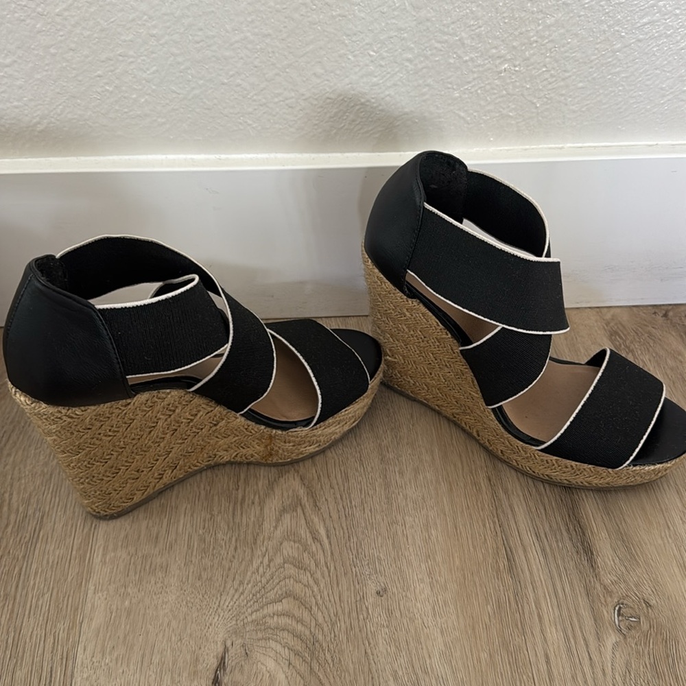 Candies platform wedge sandal! - Picture 4 of 5